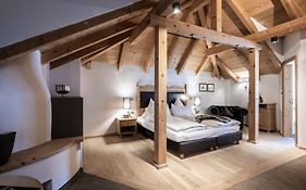 Hotel Acadia - Adults Mountain Home